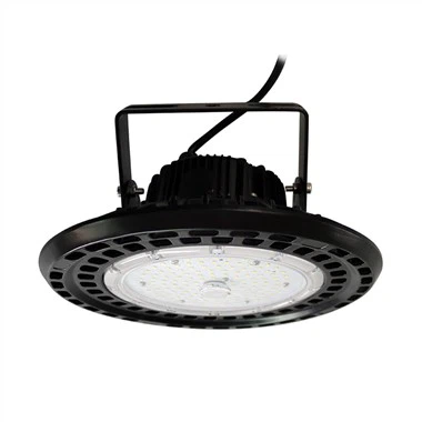 Светодиодные фонари для молочных коровников